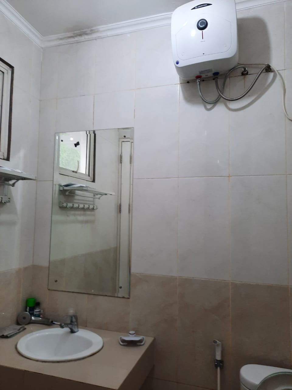 Rumah Disewakan di Cluster Oakwood Lippo Cikarang